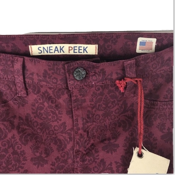 Sneak Peek Red Pattern Skinny Jeans -size 7 junior - Picture 7 of 8
